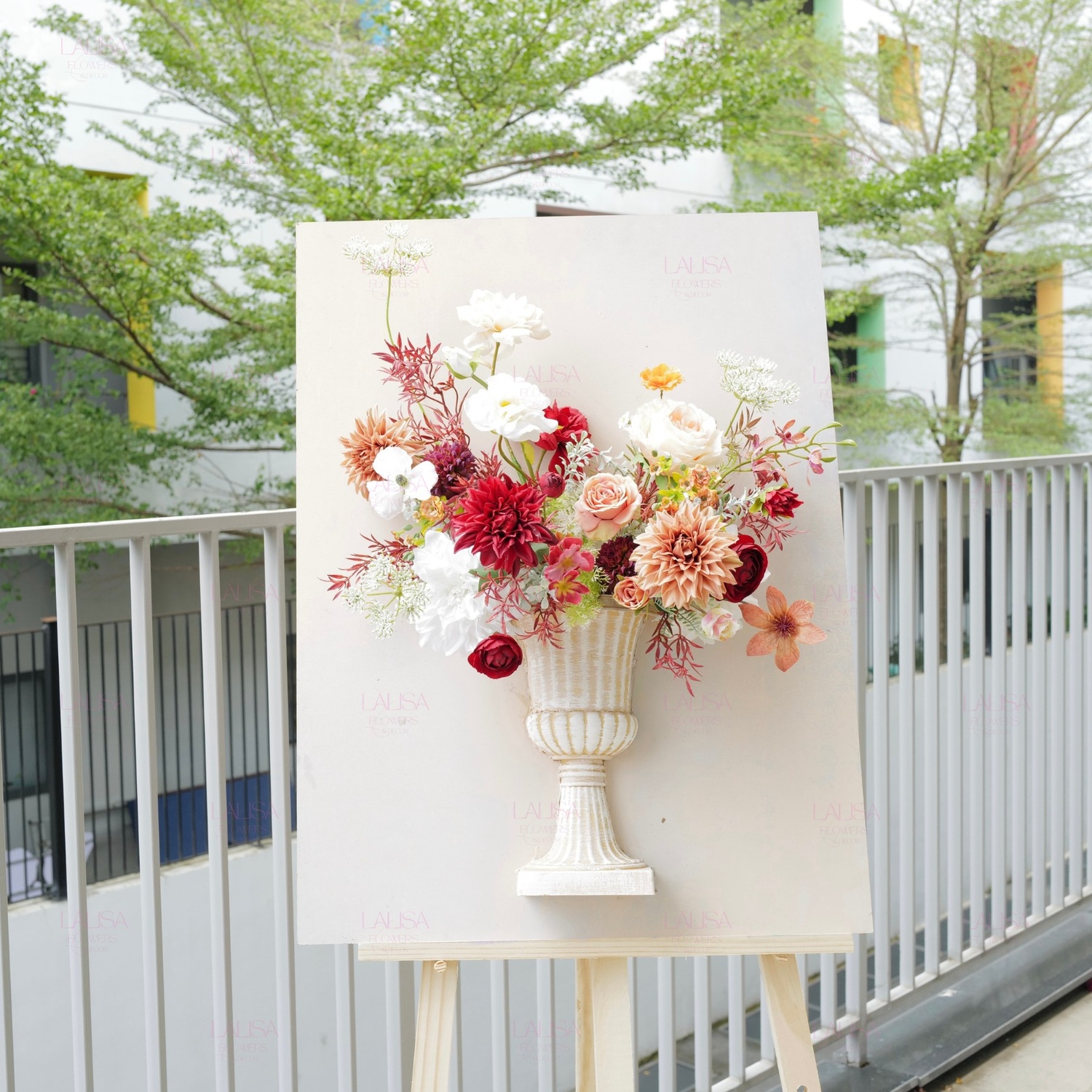 Hoa Lụa Cao Cấp 20/10 | Quà Tặng Sang Trọng & Tinh Tế – Lalisa Flower & Decor Hoa Lụa Cao Cấp 20/10 | Quà Tặng Sang Trọng & Tinh Tế – Lalisa Flower & Decor