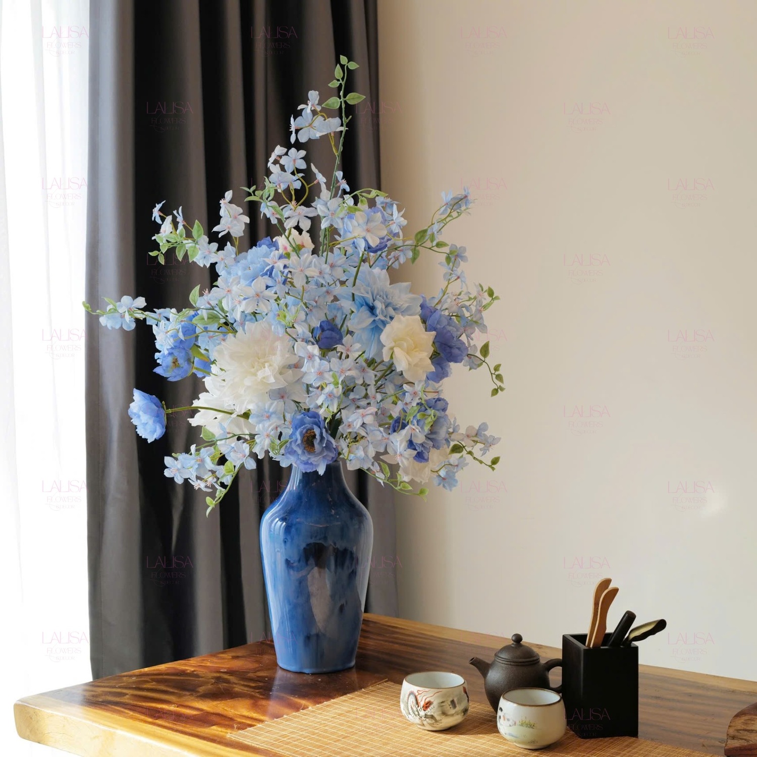 Hoa Lụa Cao Cấp 20/10 | Quà Tặng Sang Trọng & Tinh Tế – Lalisa Flower & Decor Hoa Lụa Cao Cấp 20/10 | Quà Tặng Sang Trọng & Tinh Tế – Lalisa Flower & Decor